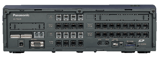 Een blik op de modulaire aansluitingen van de PANASONIC KXTDA-30